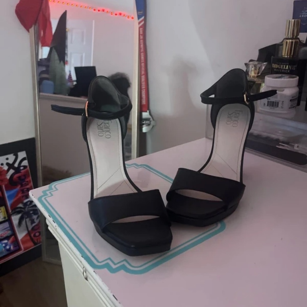 Franco Sarto Elegant Black Heels with Ankle Strap